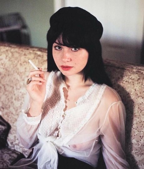 Willow Avalon onlyfans pics