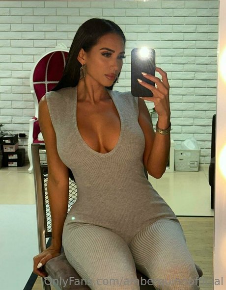 amberquinnofficial onlyfans post