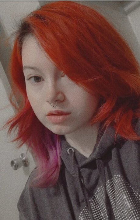 Little Nikky only fans sex