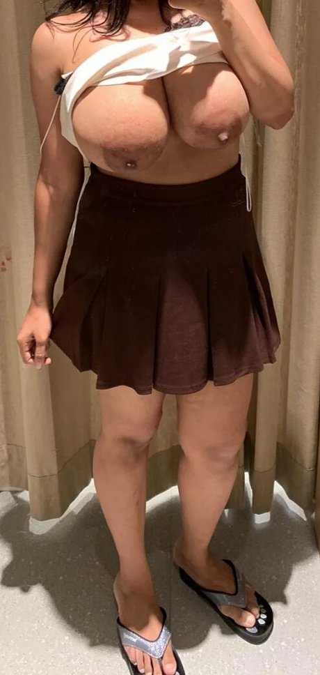 Desi Aurora onlyfans keak