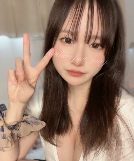 Mei Yamamoto onlyfans nude photos