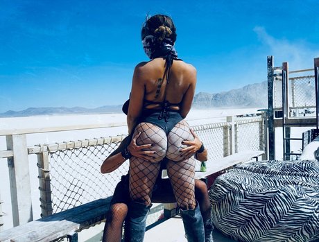 La Reina Shaw onlyfans exposed