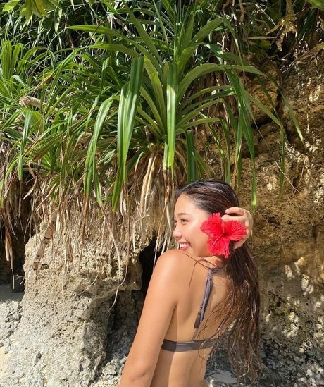 Naho Nishikawaka naked onlyfans leaked