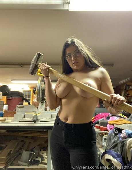 angel of deathhx onlyfans pics leaked