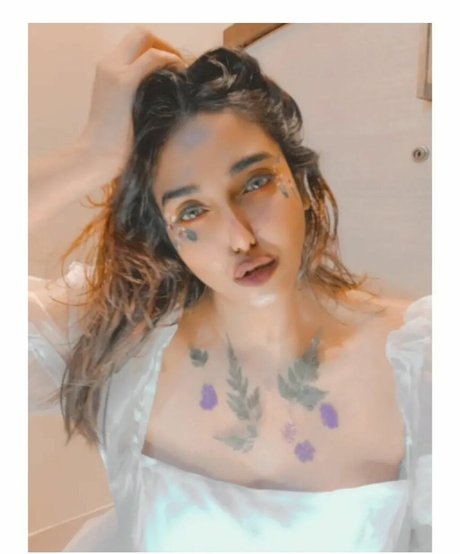 Nayoni Dutta onlyfans nudes porn