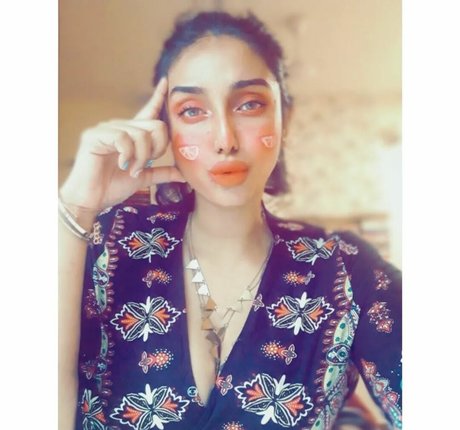 Nayoni Dutta onlyfans leaked xxx