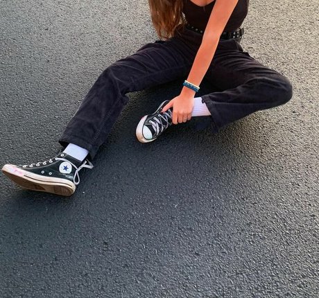 Lola Dubrul leaks onlyfans