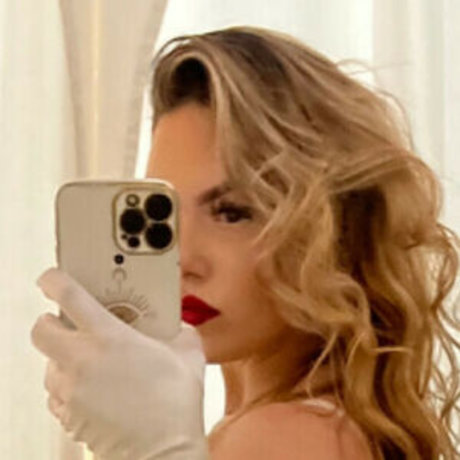 TheLatBarbie only fans content