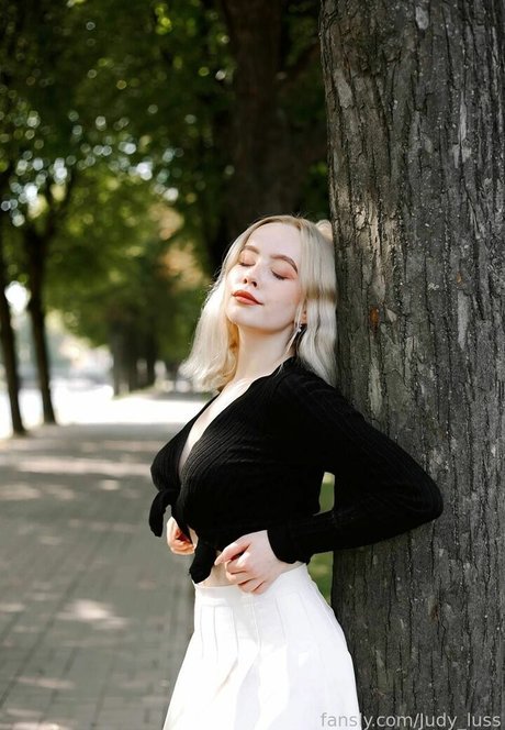 deni__dragons__ onlyfans leak nude