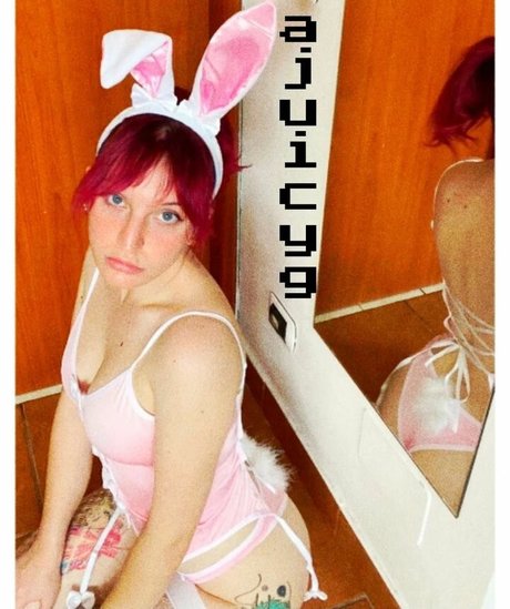 Giulia Traverso onlyfans images