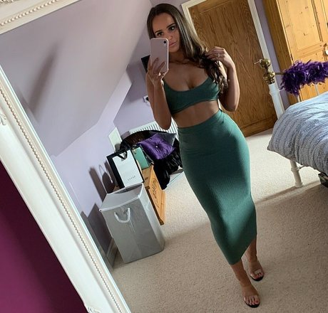 Aimee Stobbart onlyfans star