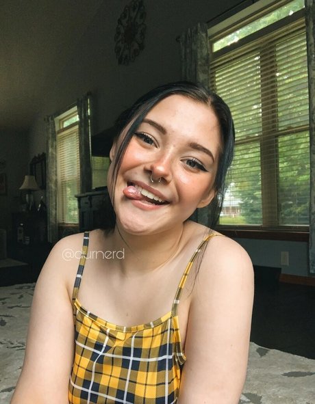 BabyDana onlyfans nude tits