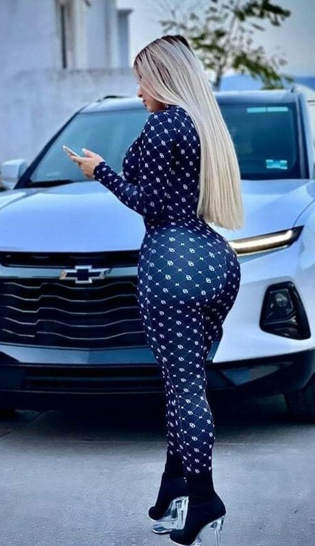 alemiarojas nude leaks onlyfans