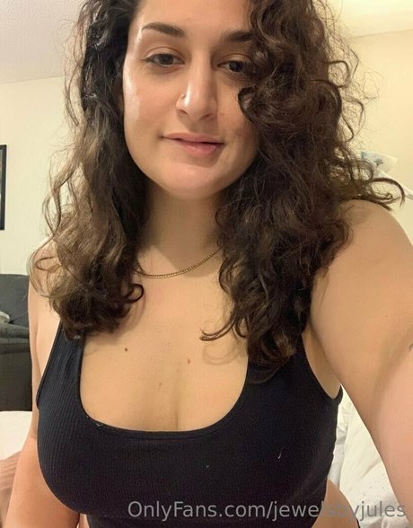 jewelsbyjules leak onlyfans