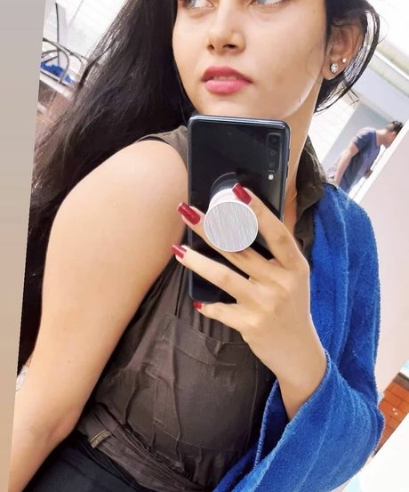 Aarohi Verma onlyfans leaked naked