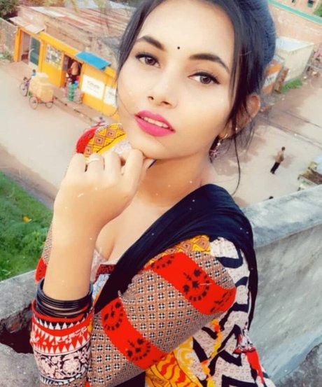 Aarohi Verma leaks onlyfans