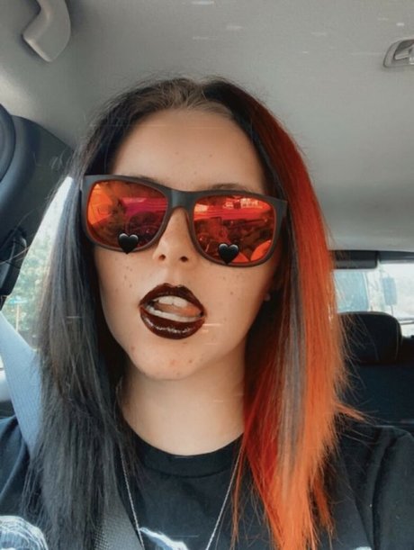 Katherine Means onlyfans uncensored