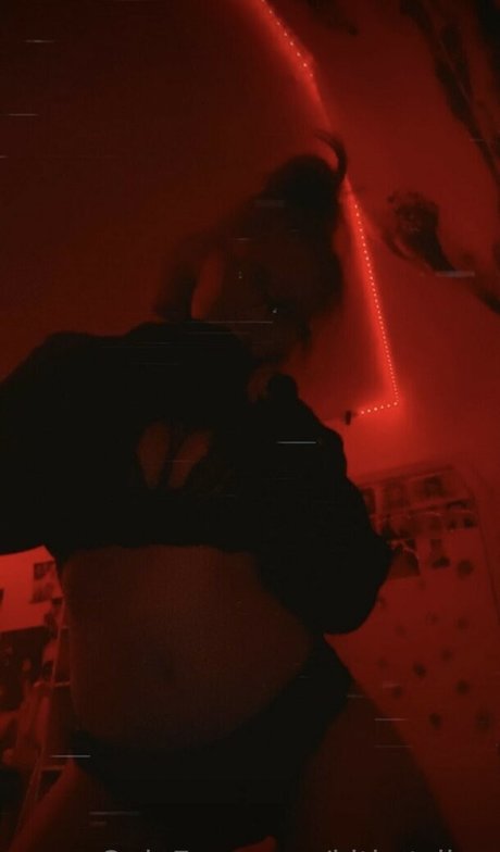 Katherine Means onlyfans nudes leak