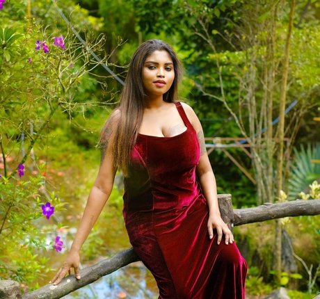 Elakkiya Rajendran onlyfans joi