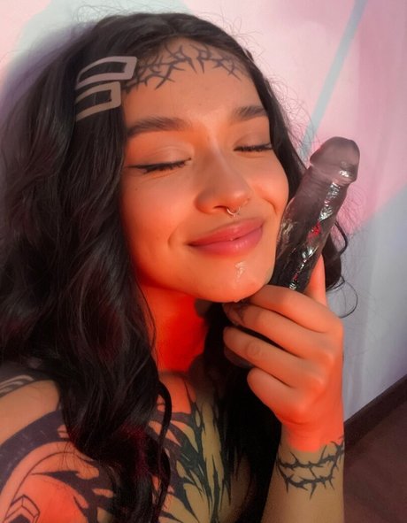 Milaxfairyy leaks onlyfans