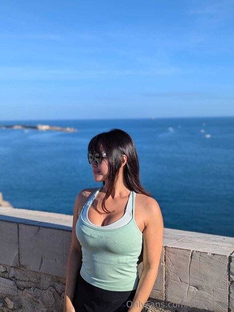 asian eye only fans pictures