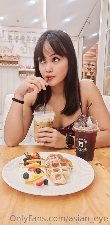 asian eye xxx onlyfans