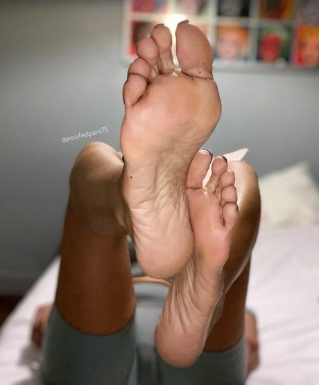 Jessyfeetparis onlyfans images