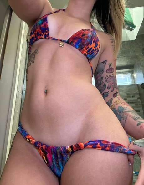 Valeriewhitebby onlyfans sex leaked