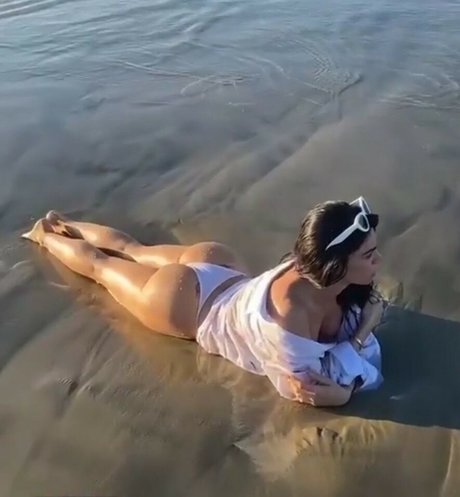 Livia Brito naked leaked onlyfans