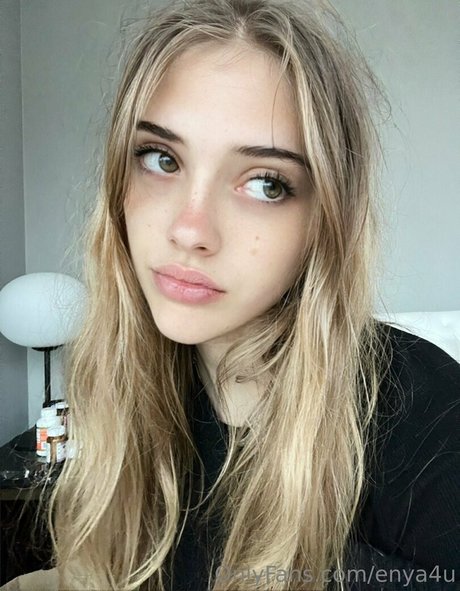 enya4u naked only fans