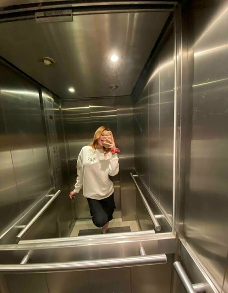 aliciaginger onlyfans sextape