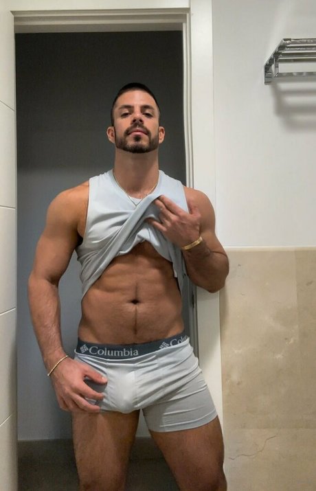 carlitosxfree onlyfans exposed