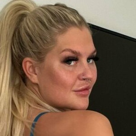 Shannon Henderson onlyfans nudes