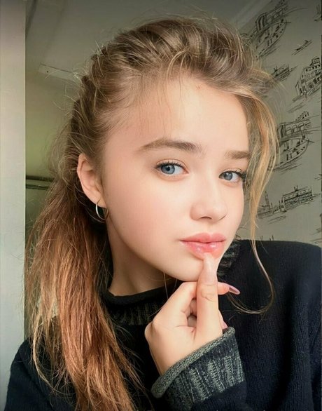 rebeccasalvatore69 free only fans