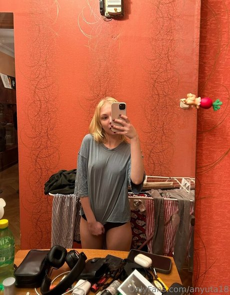 anyuta18 onlyfans nude leak