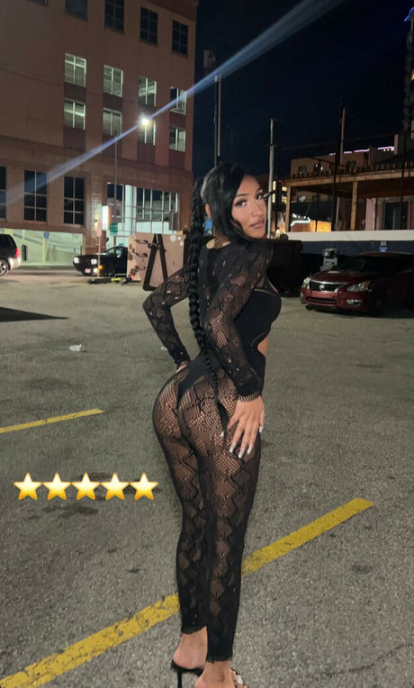 Kianti Anina onlyfans nude pics