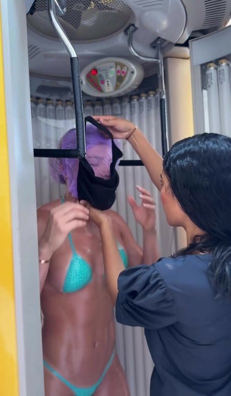 Lairen Berneir nude porn onlyfans