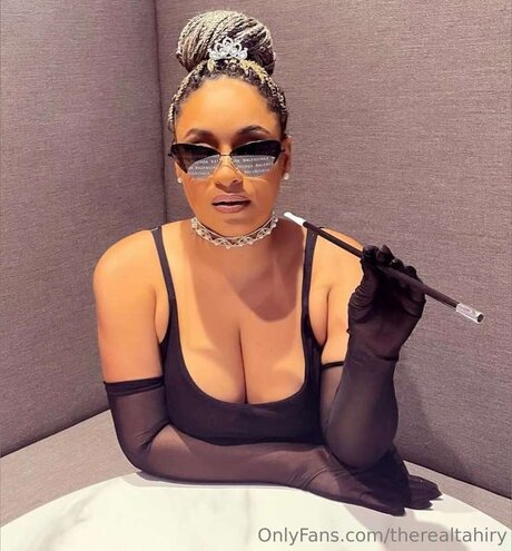 therealtahiry onlyfans leaks
