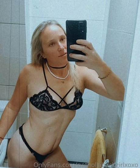 nothollabackgirlxoxo onlyfans leakes