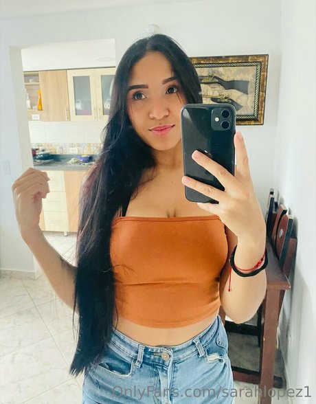 sarahlopez1 topless onlyfans