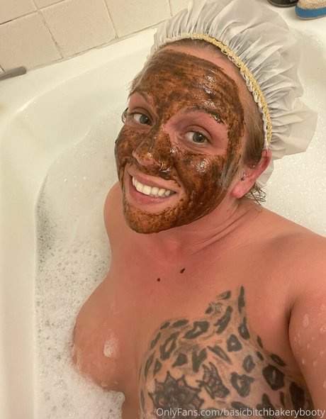 basicbitchbakerybooty onlyfans leak sex