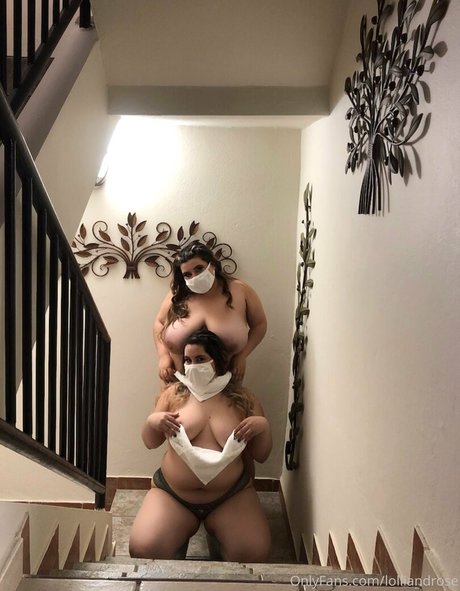 lolliandrose onlyfans leaked pictures