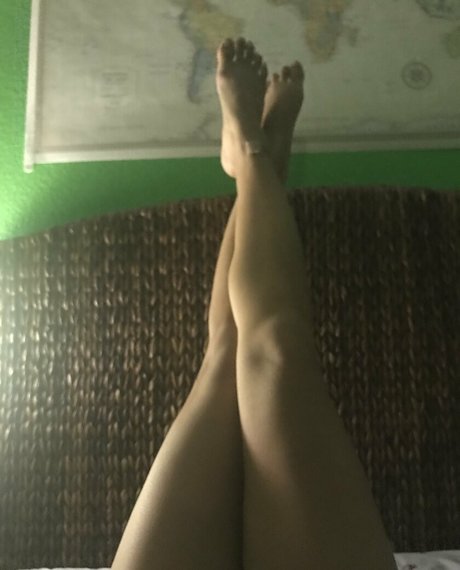 xteenytinyfeetx onlyfans leak sex