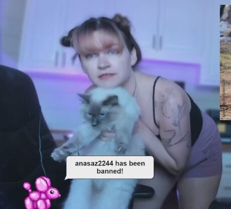 Lippsmacker onlyfans leajs