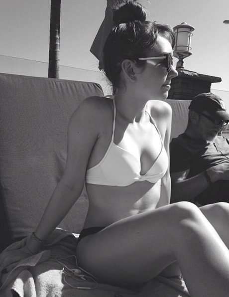 Holly Taylor onlyfans leaked xxx