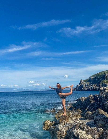 lauragetshigh nude onlyfans leak