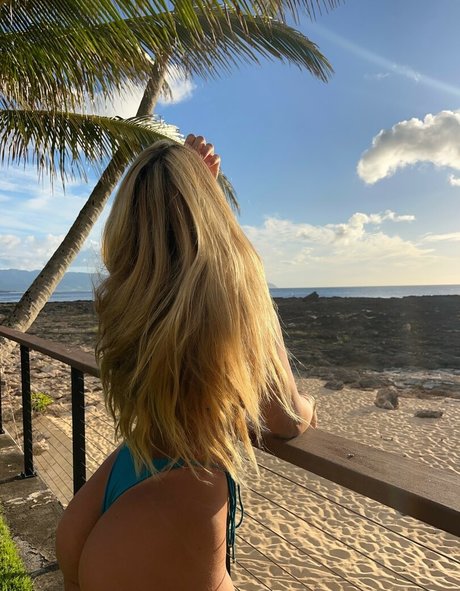 Kirra Sullivan onlyfans nudes leaked