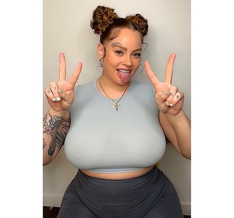 PrettyBully only fans naked