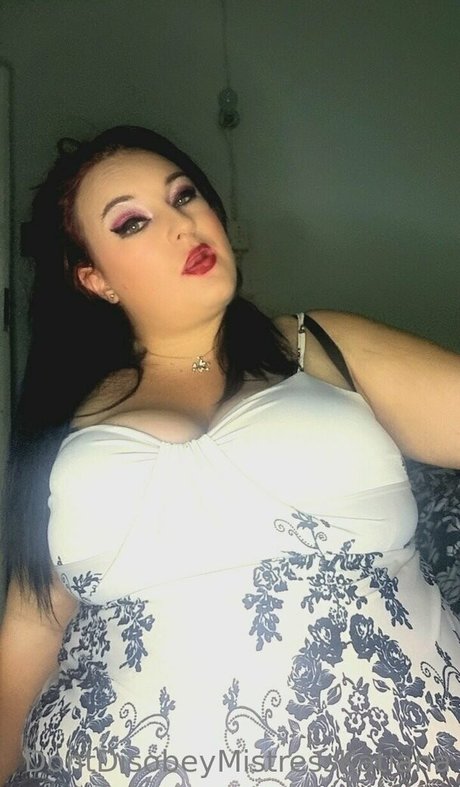 mistresskatiana naked onlyfans pics