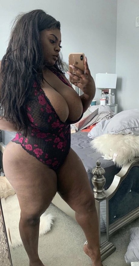 slut onlyfans sexy nude depiction